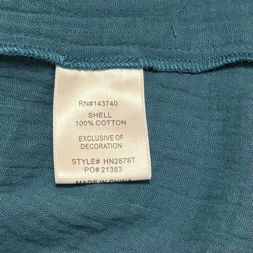 NEW Hyacinth House Tuckernuck Teal Eyelet Tatum Blouse Lace Trim Ruffle Large - Picture 7 of 14